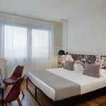 ليوباردي فندق