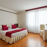 ليوباردي 4*