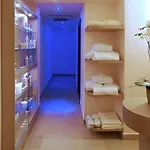 ليوباردي فندق