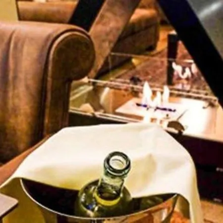 莱奥帕尔迪酒店 4* 维罗纳
