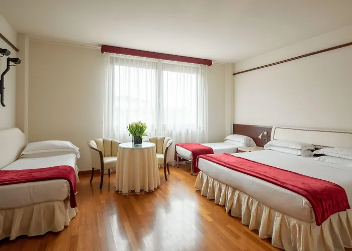 Leopardi Hotel 4*