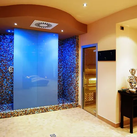 Leopardi 4* Verona