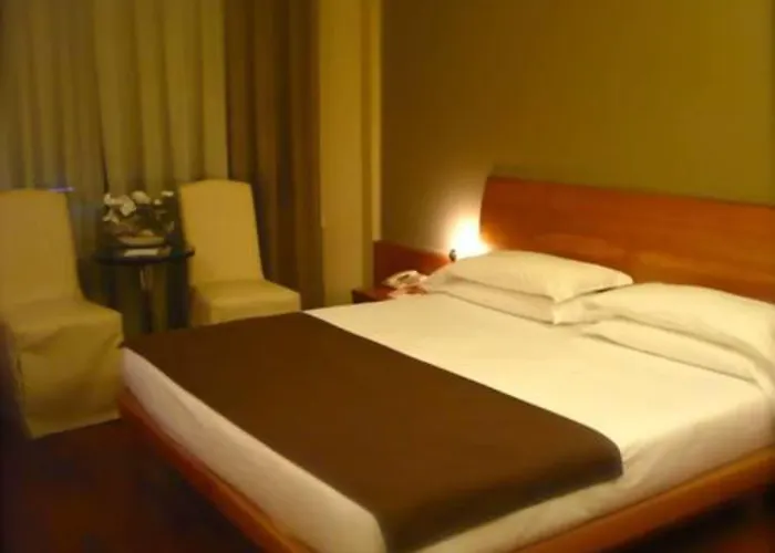 莱奥帕尔迪酒店 维罗纳